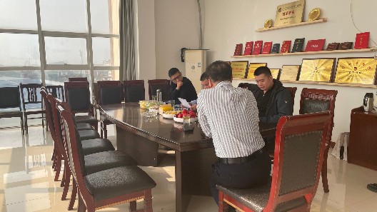 熱烈歡迎鎮江市公安局領(lǐng)導一行蒞臨我司考察指導